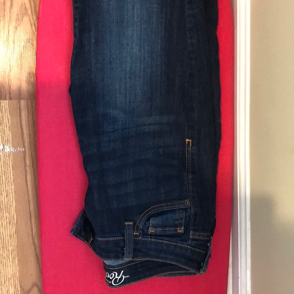 Female Old Navy The Rock Star Jeans Size 6 - Picture 3 of 3